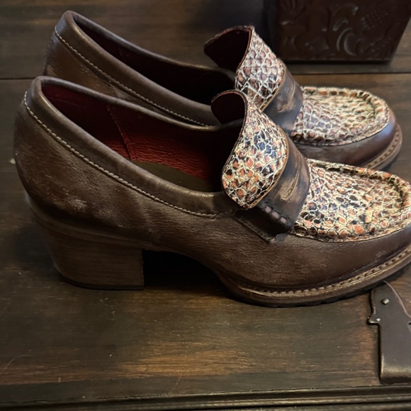 Freebird Bristol Brown Leather - Picture 3 of 10